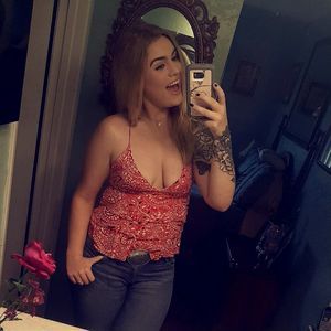 Meet your Posher, Savanna ashley